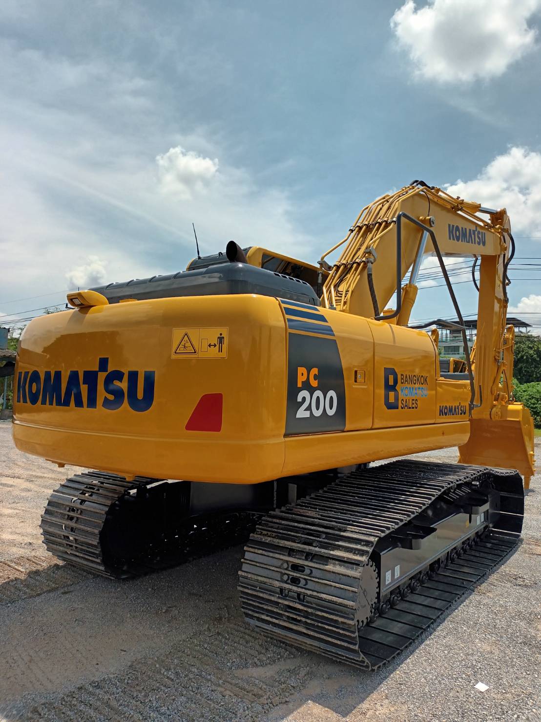 Komatsu 200-8MO เจ้าของขายเอง
