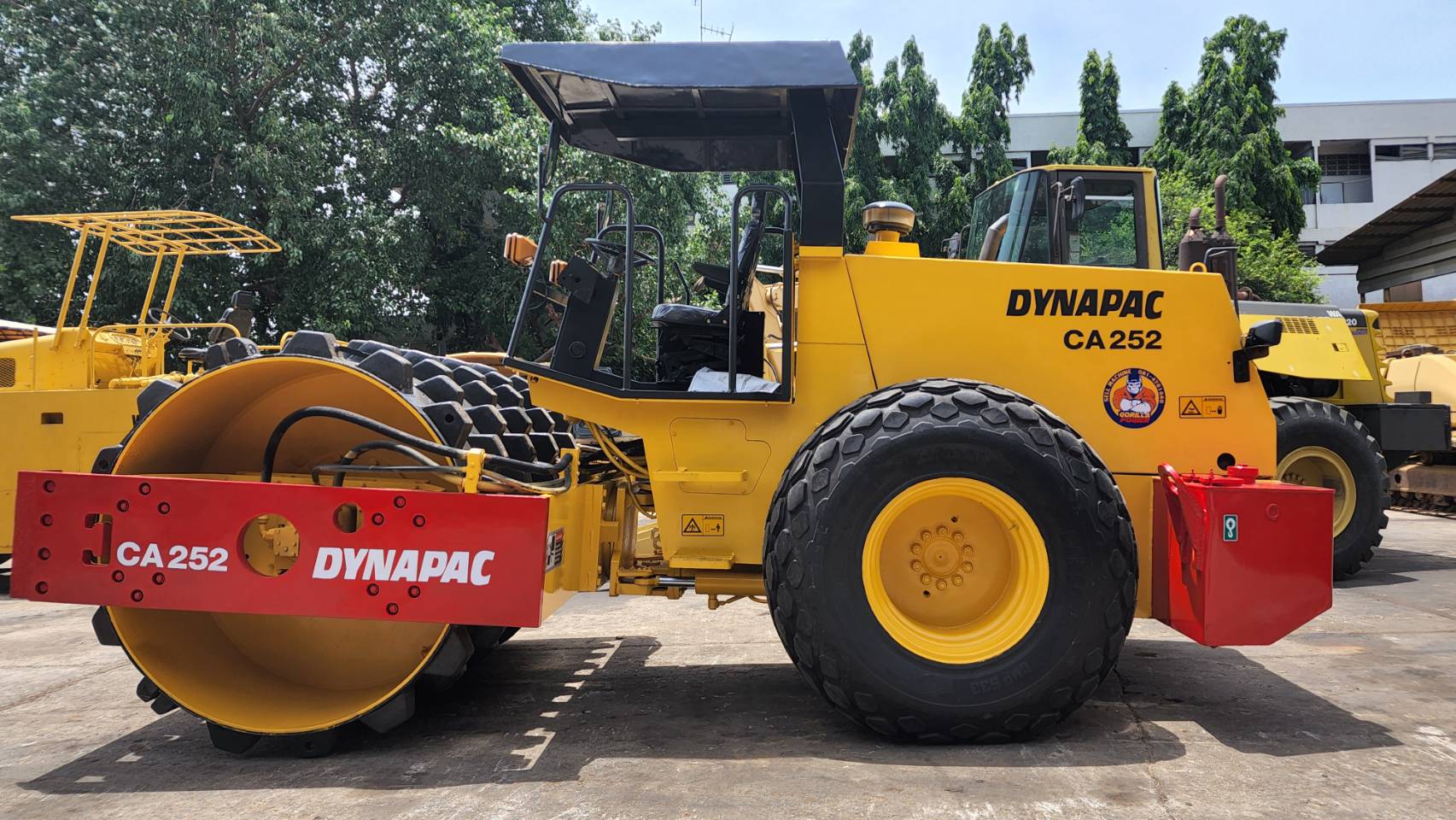 รถบดDYNAPAC CA 252-2เปลือก2เพลา