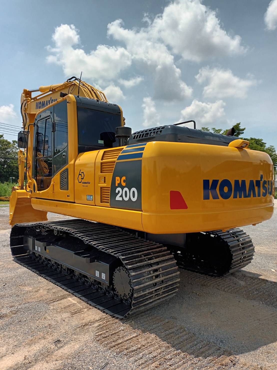 Komatsu 200-8MO เจ้าของขายเอง