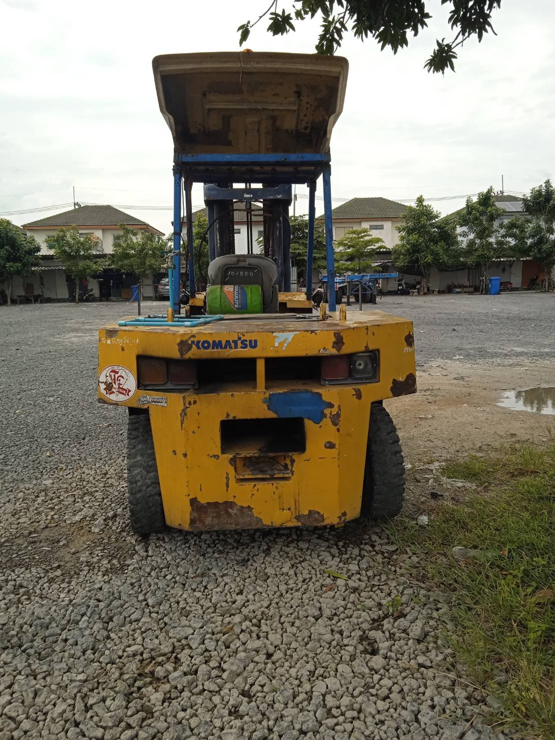 โฟลคลีฟ6ตันKomatsu