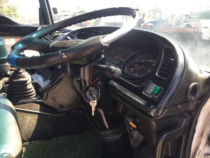 ขายหัวรถ ISUZU รุ่น GIGA มือ2นำเข้าจากญี่ปุ่น สภาพสวย ภายในสะอาด ไม่ผุ รุ่นใหม่ ทรงสวย น่าใช้งาน  ขายไม่แพง 38,000 บาท เท่านั้น