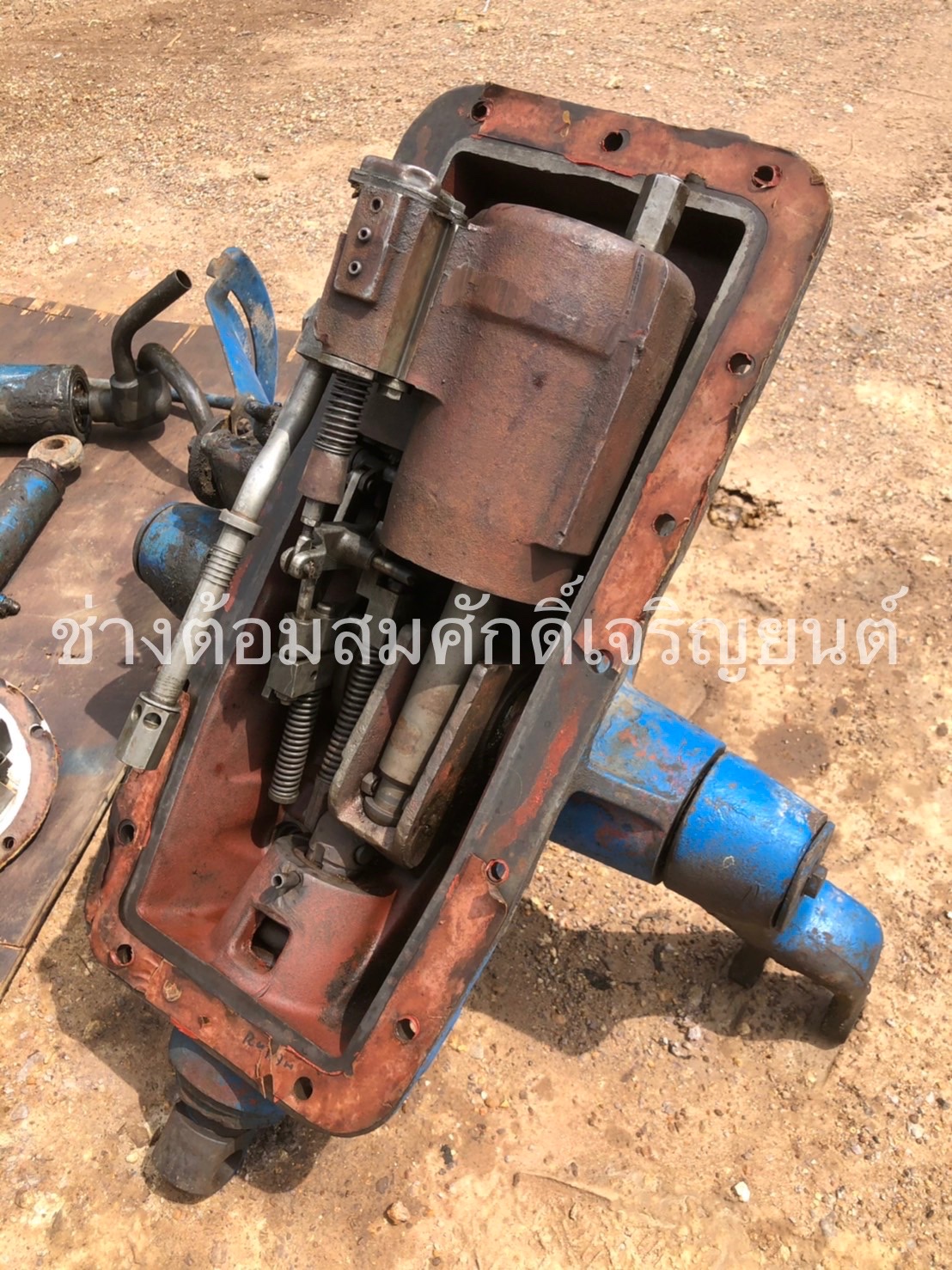 ฝาไฮดรอลิก ฟอร์ด รุ่น 77