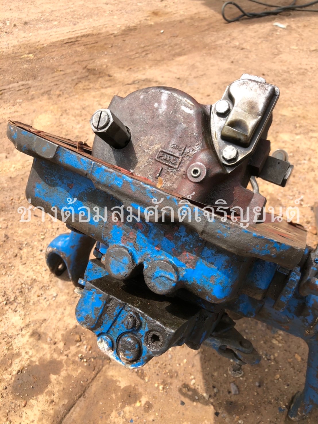 ฝาไฮดรอลิก ฟอร์ด รุ่น 77