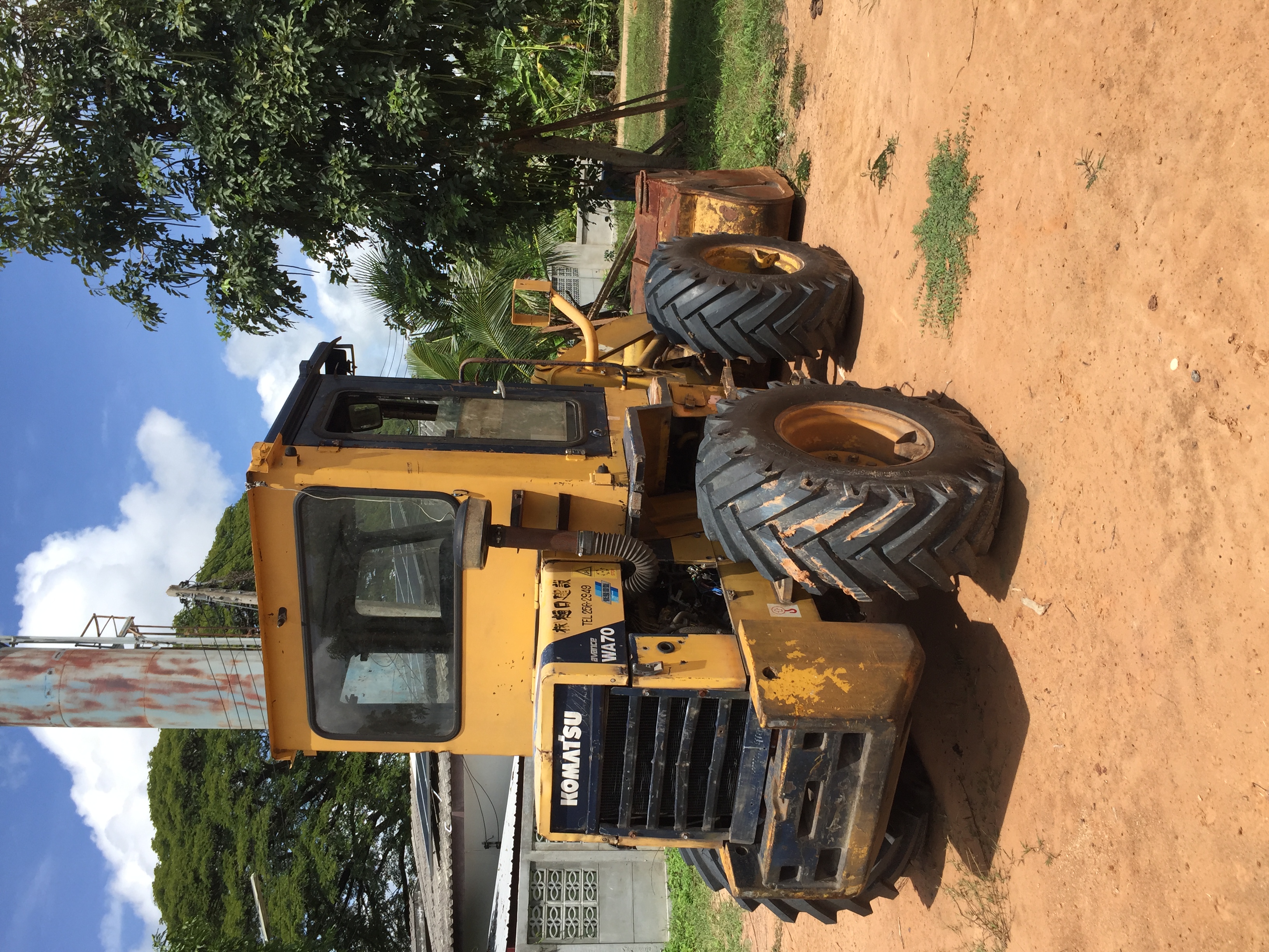 ขายรถตักล้อยาง komatsu wa70-1