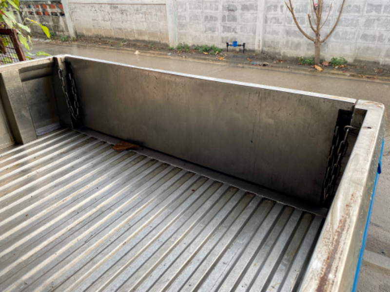 กระบะสแตนเลส