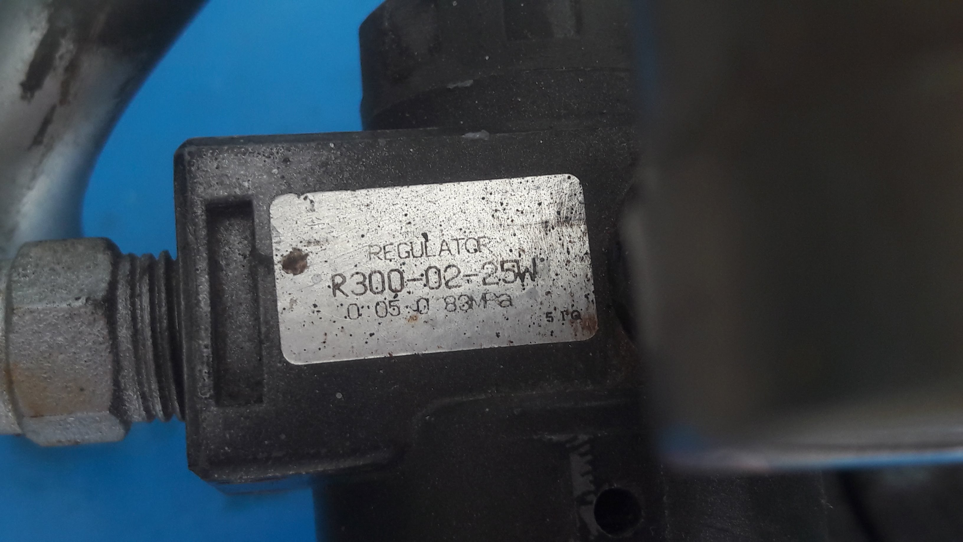 เครื่องอัดจารบี YAMADA SKR-66 เก่าญี่ปุ่น 12,000บ 084-542-4150