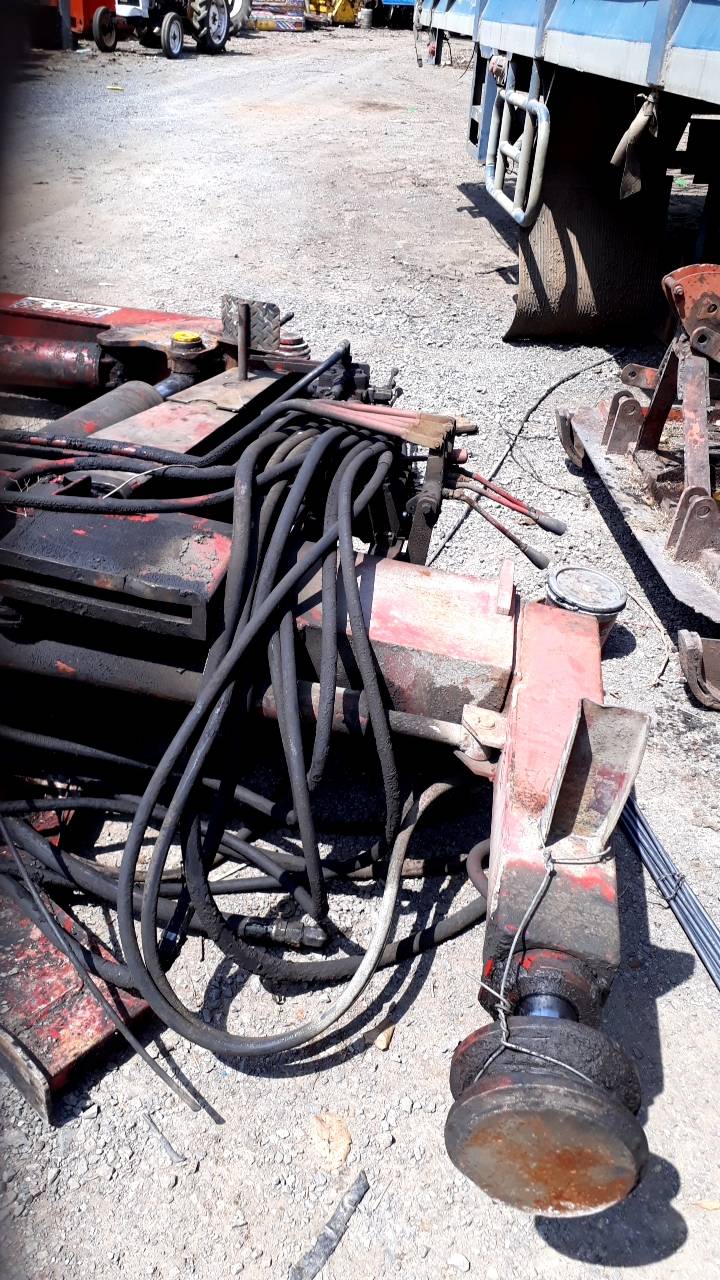 ขายเครน MRKU 4.5 ตัน 3 ปลอก เก่านอก ไม่มีปั้ม 195000 บ. โทร 084-5424150 ขายเครน MRKU 4.5 ตัน 3 ปลอก เก่านอก ไม่มีปั้ม 195000 บ. โทร 084-5424150