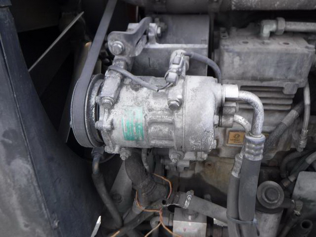 ขายเครื่องดีทรอยต์ 6063HK พร้อมเกียร์ ดีเซล 19,000 CC 600 แรง เครี่องเก่านอก โทร 084-5424150 line id : rapinzat ขายเครื่องดีทรอยต์ 6063HK พร้อมเกียร์ ดีเซล 19,000 CC 600 แรง เครี่องเก่านอก โทร 084-5424150 line id : rapinzat