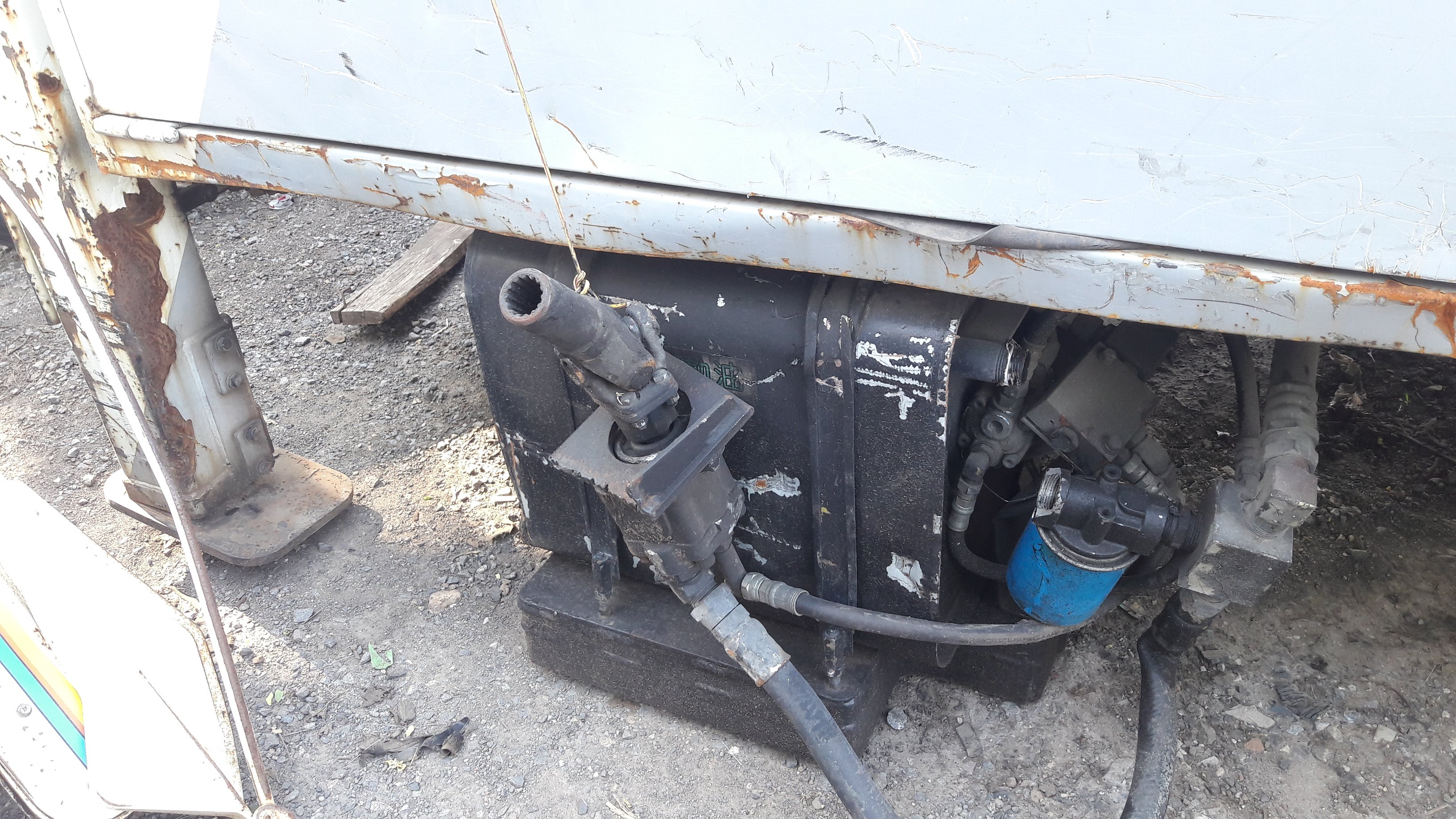 ขายกระเช้า AICHI SH145 พร้อเครื่อง ISUZU 3LB1 . เก่านอก 220000 บ 084-5424150