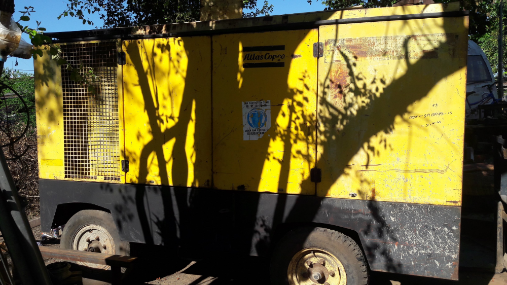 ขายเครื่องลม Atlas Copco พร้อมใช้ ขนาด 750 CFM 12-14.5 Bar สนใจ 0845424150