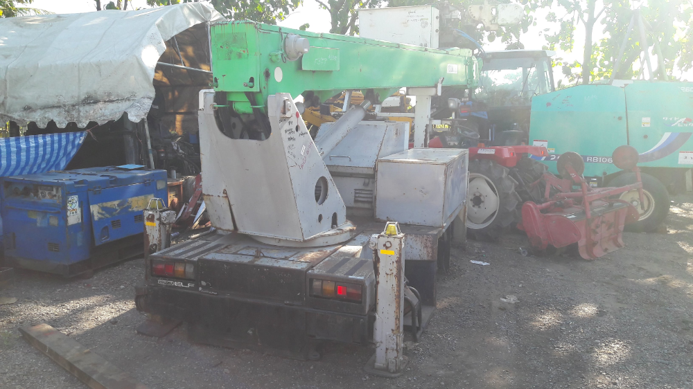 ขายกระเช้า AICHI SH145 พร้อเครื่อง ISUZU 3LB1 . เก่านอก 084-5424150