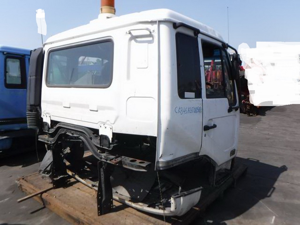 ขายหัวเก๋ง NISSAN UD 3 ใบปัด เกียร์ธรรมดา กระจกไฟฟ้า เก่านอก สภาพสวย 084-5424150