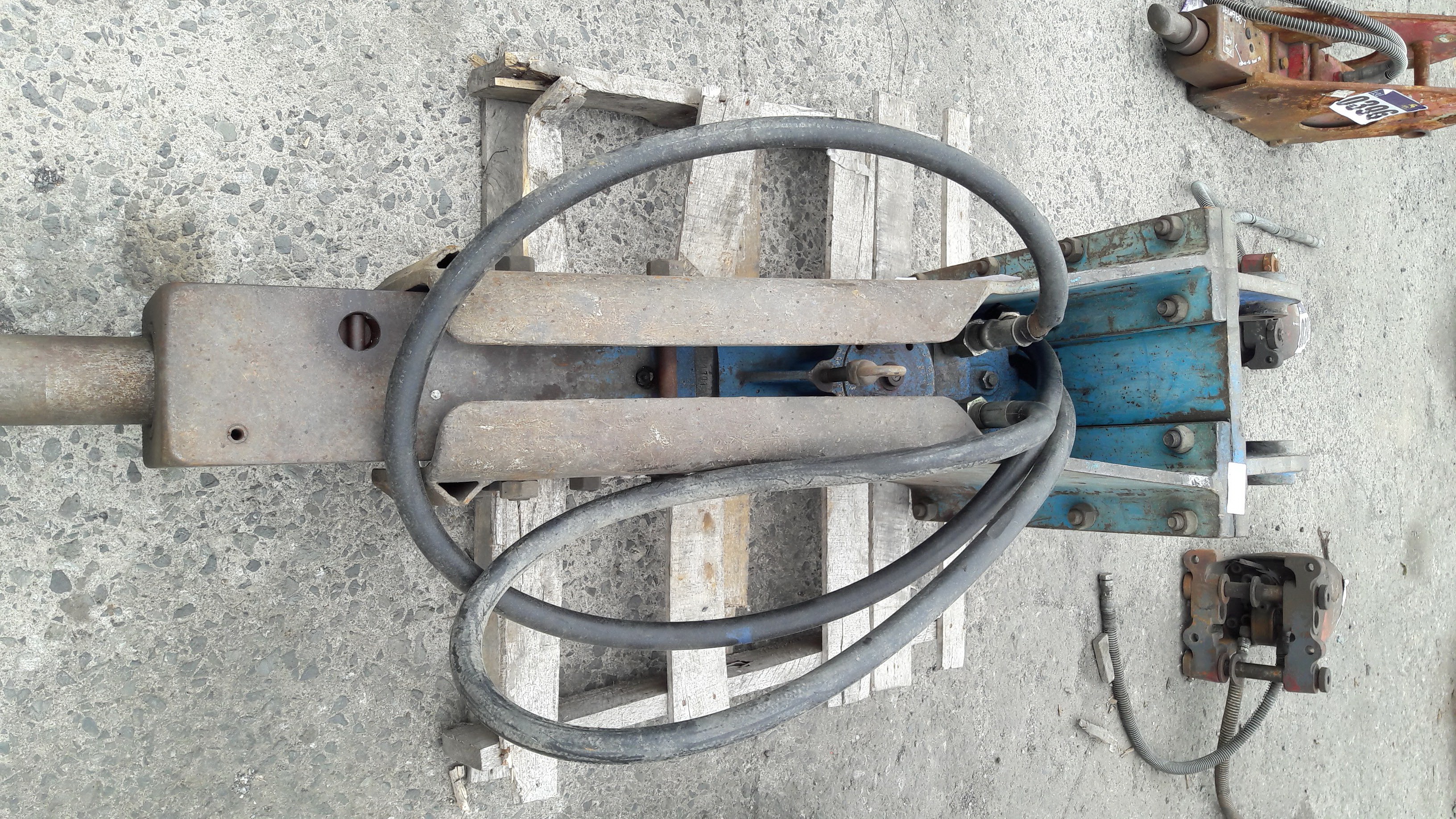 Krupp HM 301 น้ำหนัก 450 kg, เยอรมัน ซอกใน 17 ซม.รูสลัก 45 mm. เข็ม 80 mm ราคา 95,000 บาท 084-5424150 Krupp HM 301 น้ำหนัก 450 kg, เยอรมัน ซอกใน 17 ซม.รูสลัก 45 mm. เข็ม 80 mm ราคา 95,000 บาท 084-5424150