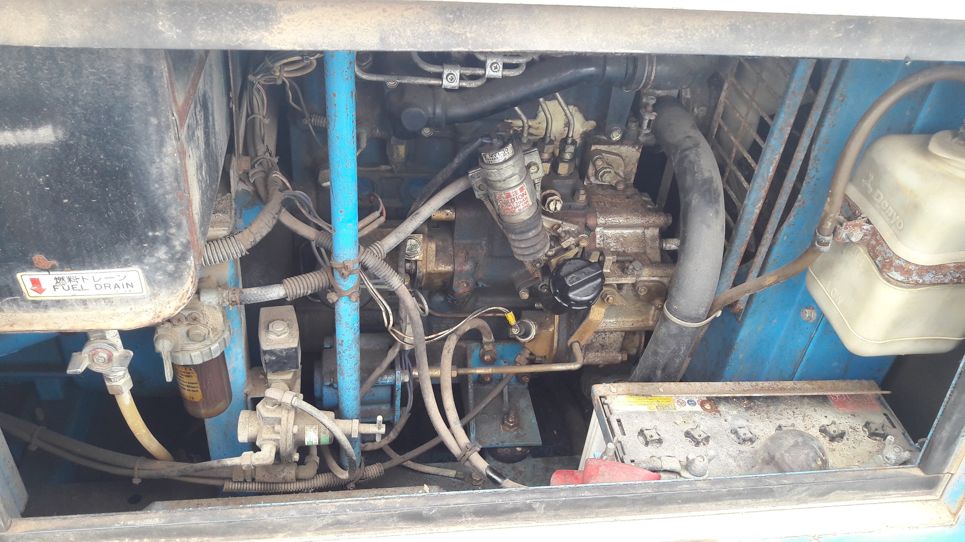 ขายเครื่องปั๊มลม DENYO DPS-130SS1 เก่านอก ขนาด 7 บาร์ 130 cfm