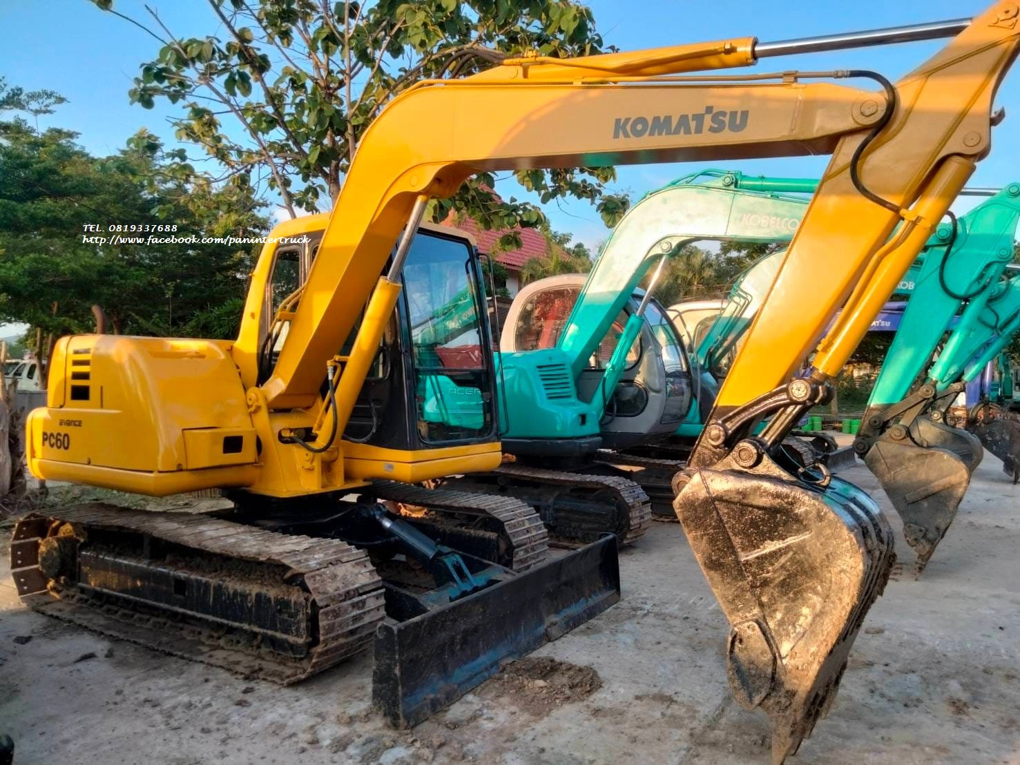 Vายรถขุดโคมัสสุ PC60 รุ่น 7 เก่านอกแท้
 ขนาด 6 ตัน มีอินวอย มีใบมีดดัน
ราคาเพียง 550,000 บาท