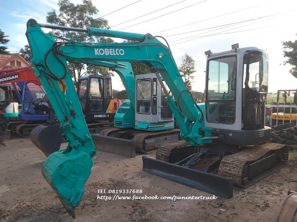 ราคาเพียง 455,000 บาทมีตู้/มีเก๋ง/ประตูสไลด์ รถขุดขนาด4ตัน #KOBELCO #SK45SR
