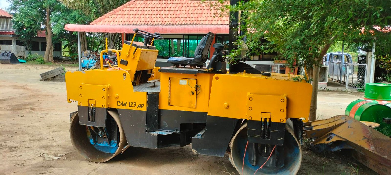 ลดกระหน่ำ 266,000 บาท 🎉SALE COMBINATION ROLLER #BOMAG #BW123AD #รถบด #รถบดถนน #รถบดโบแม็ค #รถบดหน้า