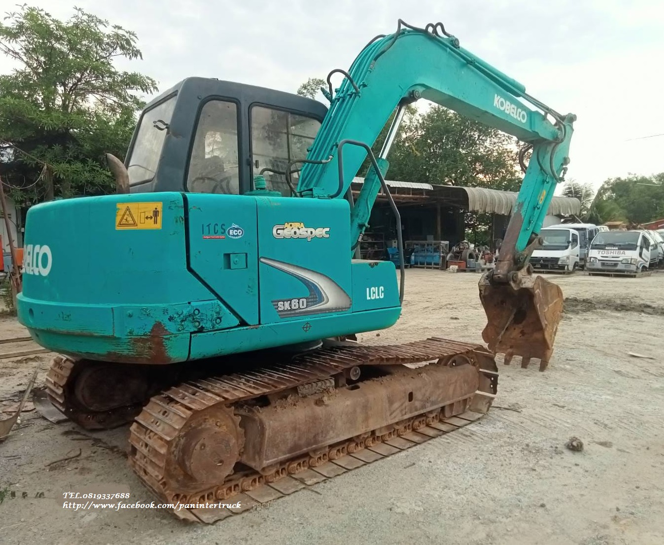รถขุด โกเบ KOBELCO SK60 -3 มาร์คทรี มีลายไปป์ปิ้ง ลายหัวเจาะ