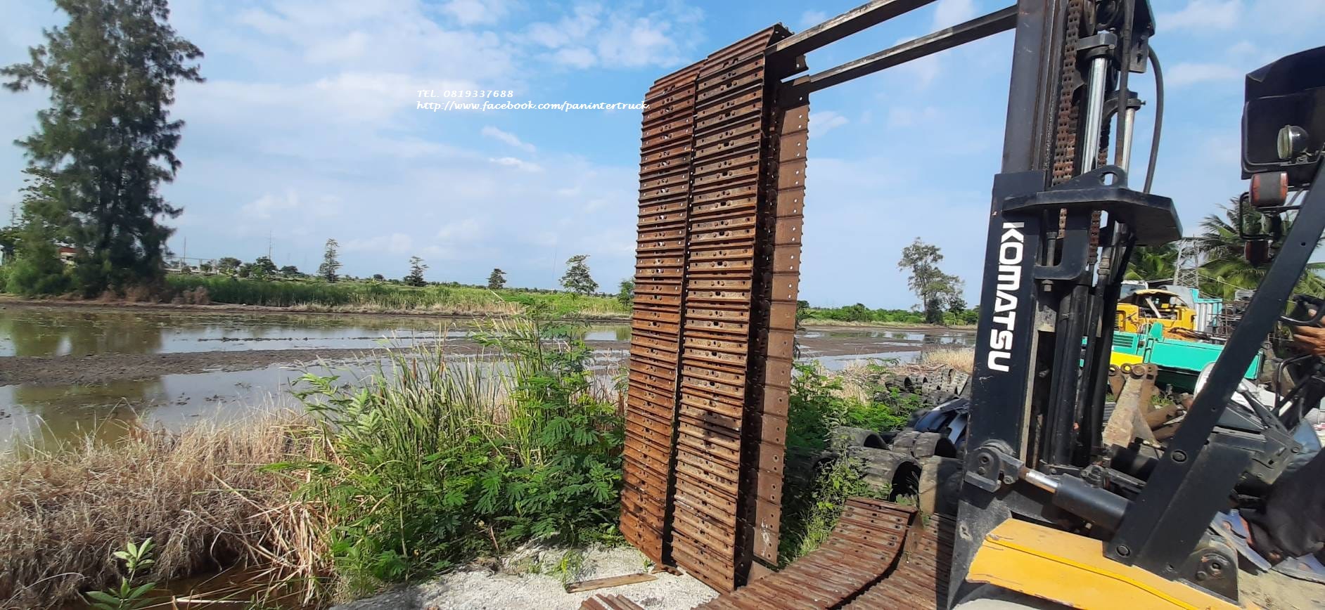 SALE FROM JAPAN TRACK SHOE
โซ่พร้อมแผ่นแทรค สำหรับรถขุดไซค์ 60,65,70,75 SALE FROM JAPAN TRACK SHOE
โซ่พร้อมแผ่นแทรค สำหรับรถขุดไซค์ 60,65,70,75