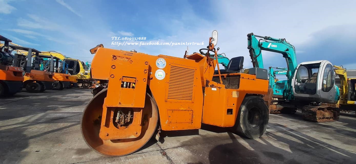 FROM JAPAN COMBINATION ROLLER รถบดBOMAG โบแมค BW131AC
ราคาเพียง 355,000 บาท