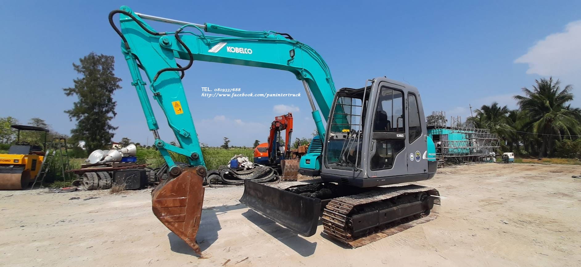 ลดกระหน่ำ พิกัด จ.สมุทรปราการ ราคาตัดส่งพ่อค้า รถขุด โกเบ
 KOBELCO SK60-3 มาร์คไฟท์ซุปเปอร์ เก๋งตั้งสีเทา ราคาเพียง 555,000 บาท