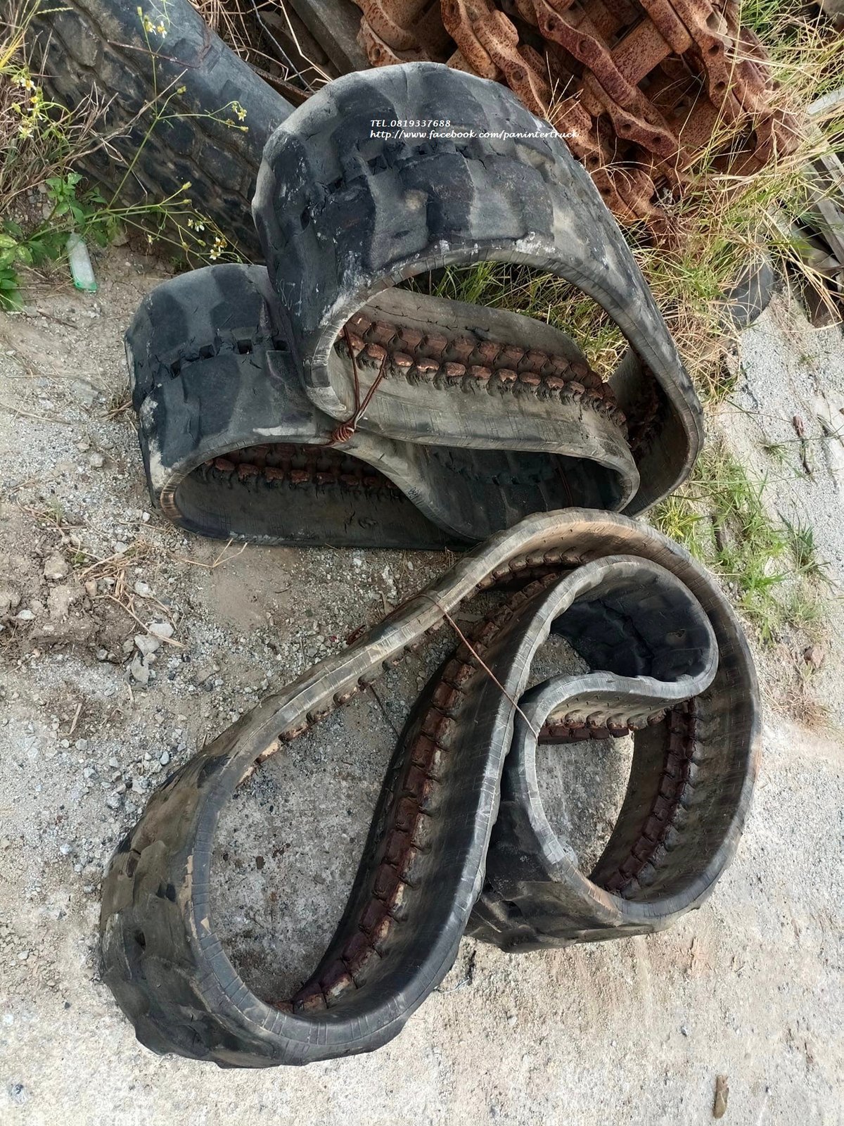 ราคาเพียง (คู่ละ) 9,900 บาท FROM JAPAN #RUBBER #TRACK FOR EXCAVATOR #แทรคยาง เพรท 300*52.5*88(ข้อถี่