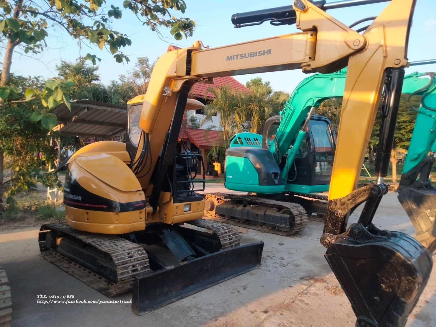 ราคาพิเศษเพียง 355,000 บาท ต้อนรับเทศกาลสงกรานต์ มีเล่มทะเบียน 
รถขุดมิตซู MITSUBISHI MM57
เทียบเท่าแคท CAT305