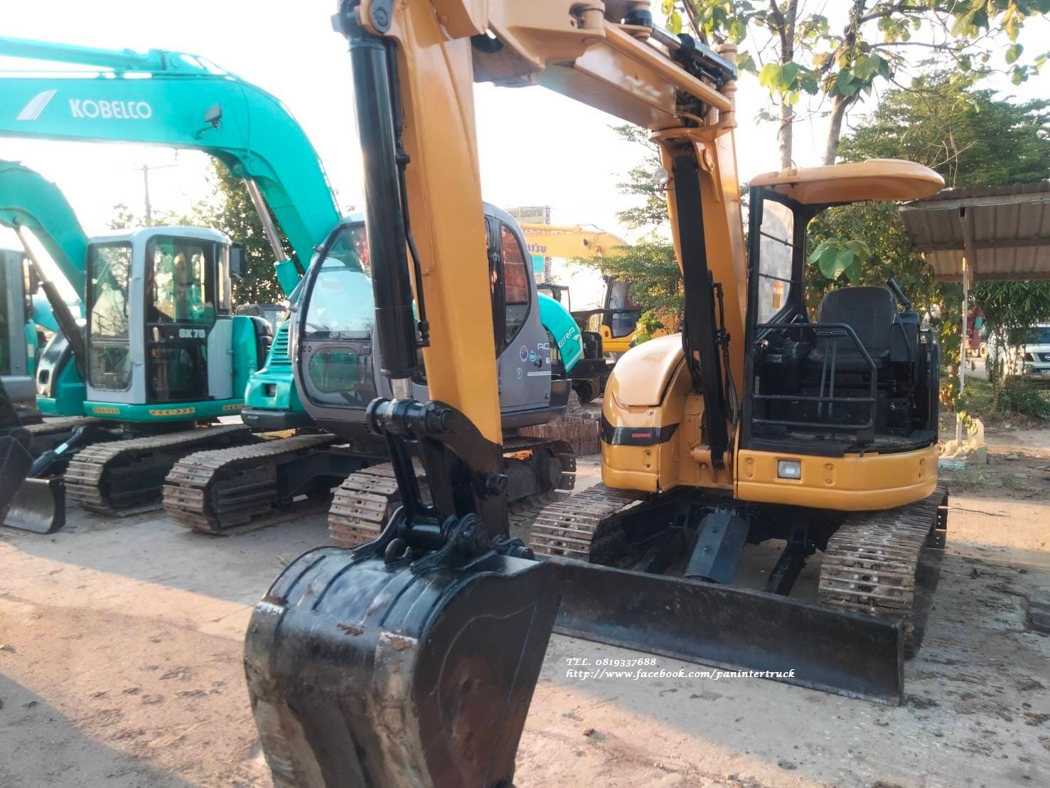 ราคาพิเศษเพียง 355,000 บาท ต้อนรับเทศกาลสงกรานต์ มีเล่มทะเบียน 
รถขุดมิตซู MITSUBISHI MM57
เทียบเท่าแคท CAT305