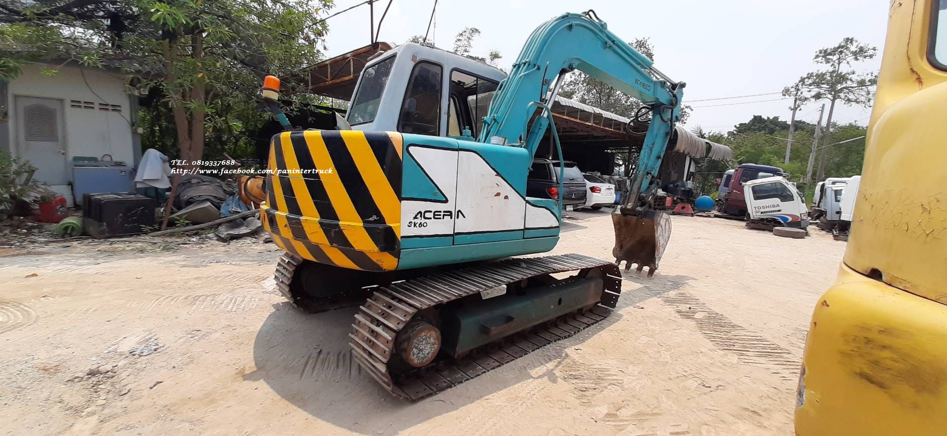 ราคาเพียง 550,000 บาท รถขุด โกเบ
HYD. EXCAVATOR KOBELCO SK60-1มาร์คทรี
มีลายไปป์ปิ้ง ลายหัวเจาะ