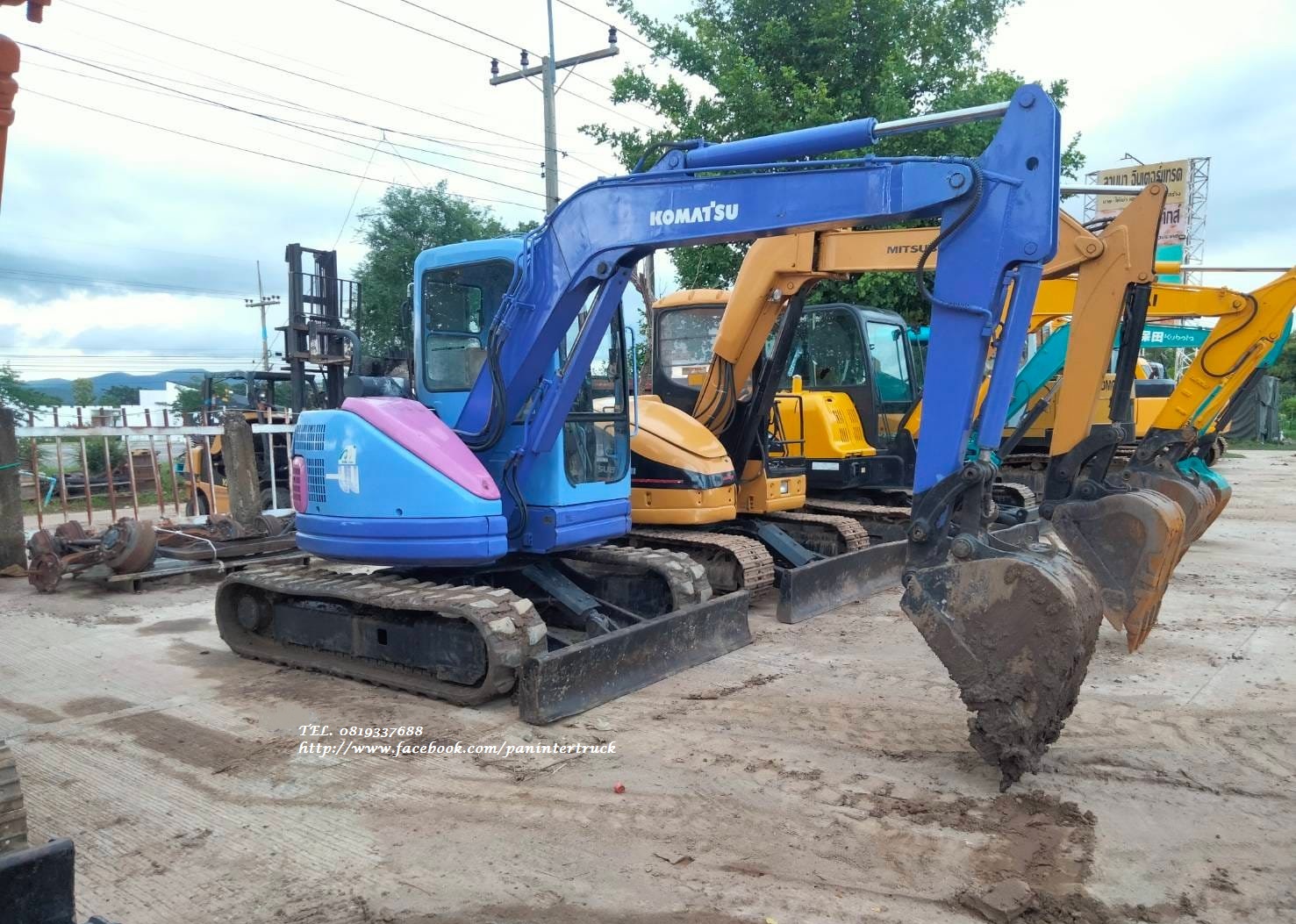 ราคาเท 399,000 บาท เก่านอก เก่าเก็บ รถขุด KOMATSU PC50UU-2E ขนาด 5ตัน ราคาเท 399,000 บาท เก่านอก เก่าเก็บ รถขุด KOMATSU PC50UU-2E ขนาด 5ตัน