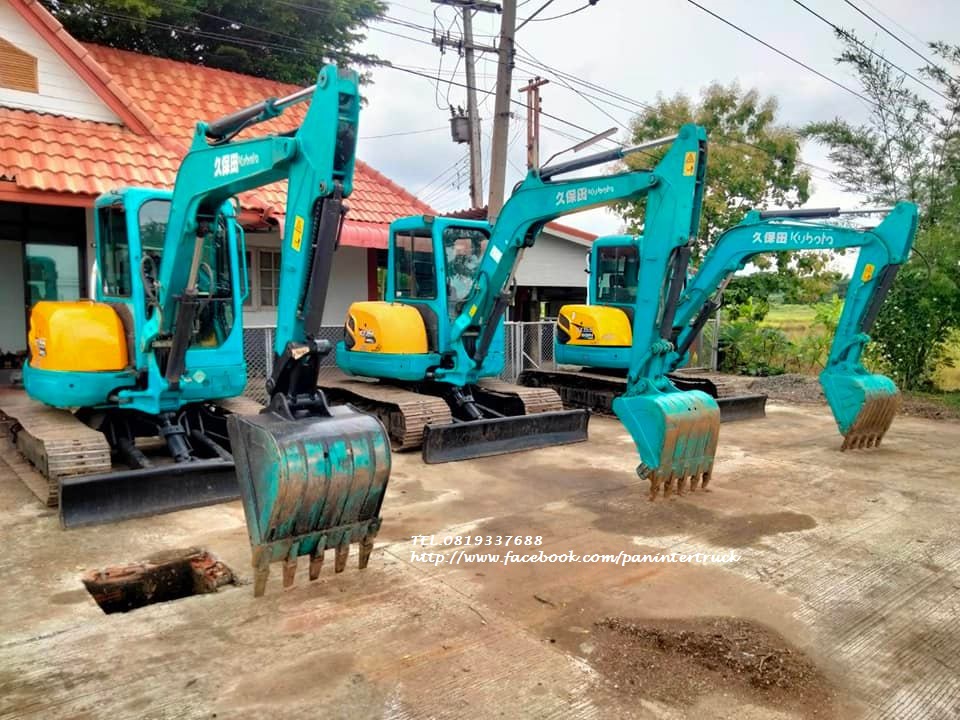 ราคาเพียง 500,000 บาทรถขุดคูโบต้า ขนาด 5ตัน
MINI. EXCAVATOR KUBOTA KX161-3SZ