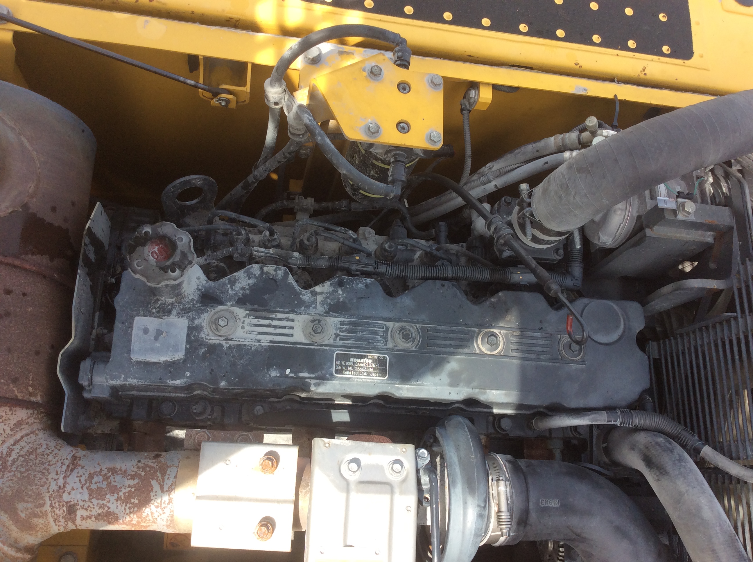 ขายรถแบคโฮKOMATSU PC200 8MO จอเหลือง เดิมๆไม่เคยเปิด