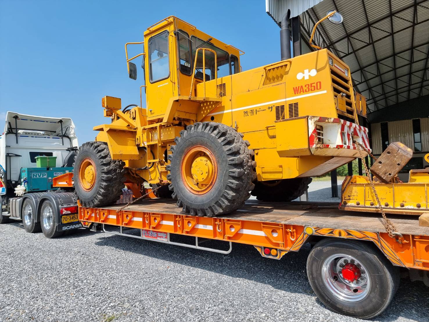 KOMATSU WA350-1รถเก่าญี่ปุ่นนำเข้า สนใจติดต่อ 0819863811 คุณนุ นครปฐม KOMATSU WA350-1รถเก่าญี่ปุ่นนำเข้า สนใจติดต่อ 0819863811 คุณนุ นครปฐม