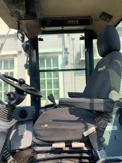 KOMATSU WR12-6 เทียบเท่า WA100-6 แขนยาวพิเศษ ยกสูง 3.90 ม. รหัสเครื่องยนต์ 4D95L นำเข้าจากญี่ปุ่น สี KOMATSU WR12-6 เทียบเท่า WA100-6 แขนยาวพิเศษ ยกสูง 3.90 ม. รหัสเครื่องยนต์ 4D95L นำเข้าจากญี่ปุ่น สี