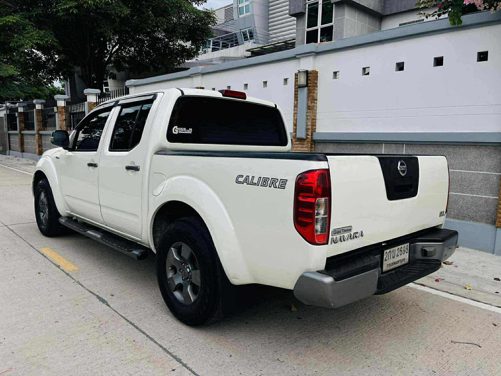 Nissan Navara Calibre ปี 2013 สดเท่านั้น💰159,000💰 4ประตู ตัวสูง เกียร์mt เครื่องยนต์ดีเซล 2,500 เ Nissan Navara Calibre ปี 2013 สดเท่านั้น💰159,000💰 4ประตู ตัวสูง เกียร์mt เครื่องยนต์ดีเซล 2,500 เ