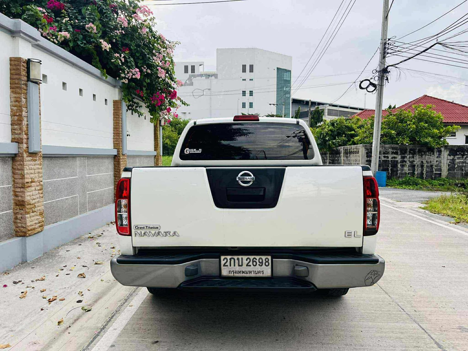 Nissan Navara Calibre ปี 2013 สดเท่านั้น💰159,000💰  4ประตู ตัวสูง เกียร์mt เครื่องยนต์ดีเซล 2,500 เ