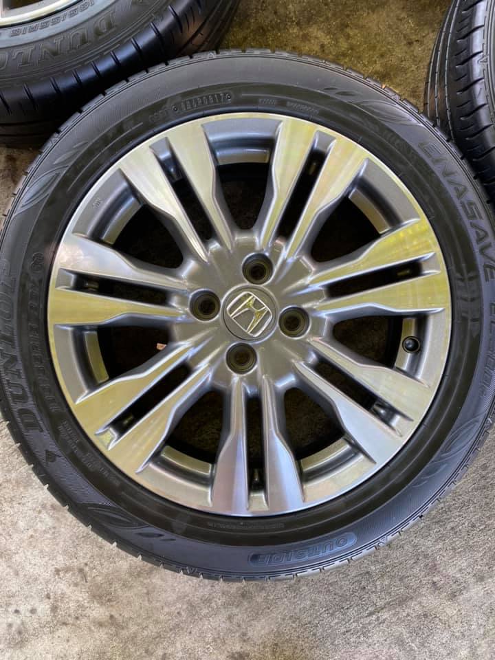 ล้อ HONDA City รุ่นท็อป ขอบ16 4รู100 สภาพใหม่ ไร้ร้อย พร้อมยาง DUNLOP 185/55-16 ปี17