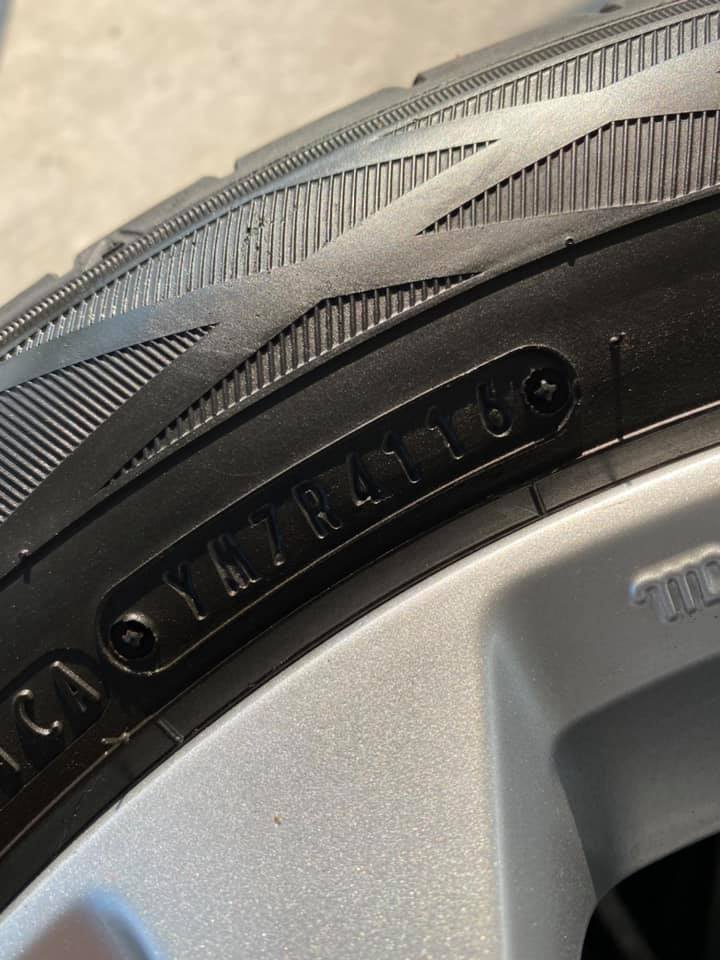 ล้อ NISSAN All New Almera ขอบ15 ถอดป้ายแดง สภาพเหมือนใหม่ พร้อมยางเปอร์เซ็นต์ DUNLOP