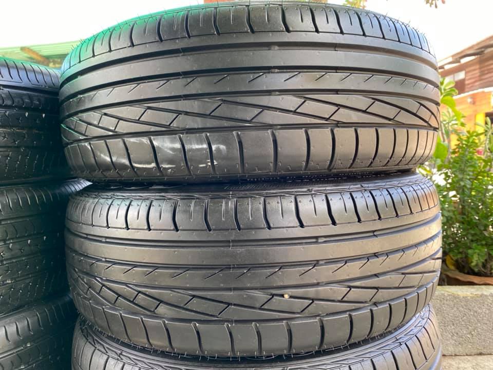 ยางมือสองสภาพสวย GOODYEAR Assurance Duraplus 185/55-16 ปลายปี17 ยางมือสองสภาพสวย GOODYEAR Assurance Duraplus 185/55-16 ปลายปี17