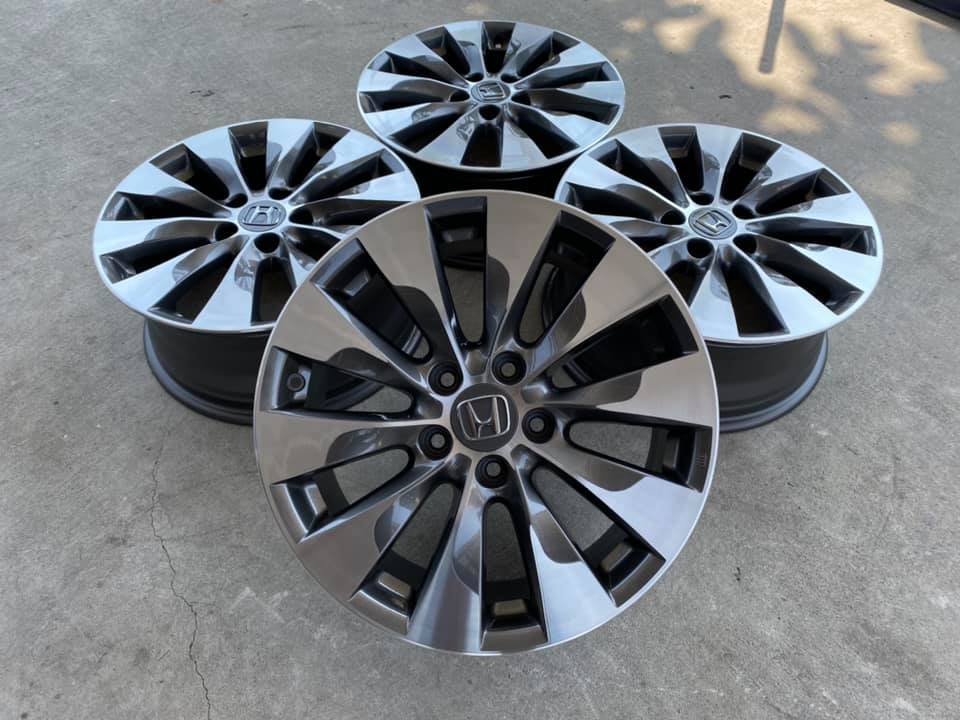 ล้อ HONDA Accord G9 ขอบ17 5รู114 สภาพสวย ทำสีปัดเงาใหม่ ไม่มีซ่อม ล้อ HONDA Accord G9 ขอบ17 5รู114 สภาพสวย ทำสีปัดเงาใหม่ ไม่มีซ่อม