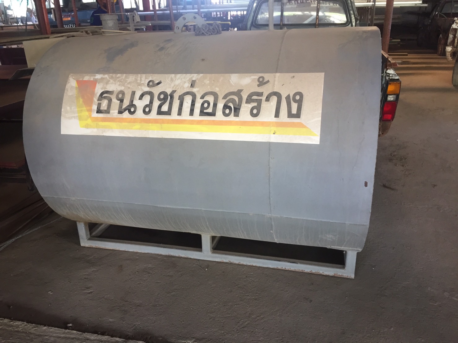 ขายด่วน ถังน้ำมัน 3000 ลิตร พร้อมหัวจ่าย พร้อมใช้งาน ติดต่อด่วน 0910617179 ขายด่วน ถังน้ำมัน 3000 ลิตร พร้อมหัวจ่าย พร้อมใช้งาน ติดต่อด่วน 0910617179