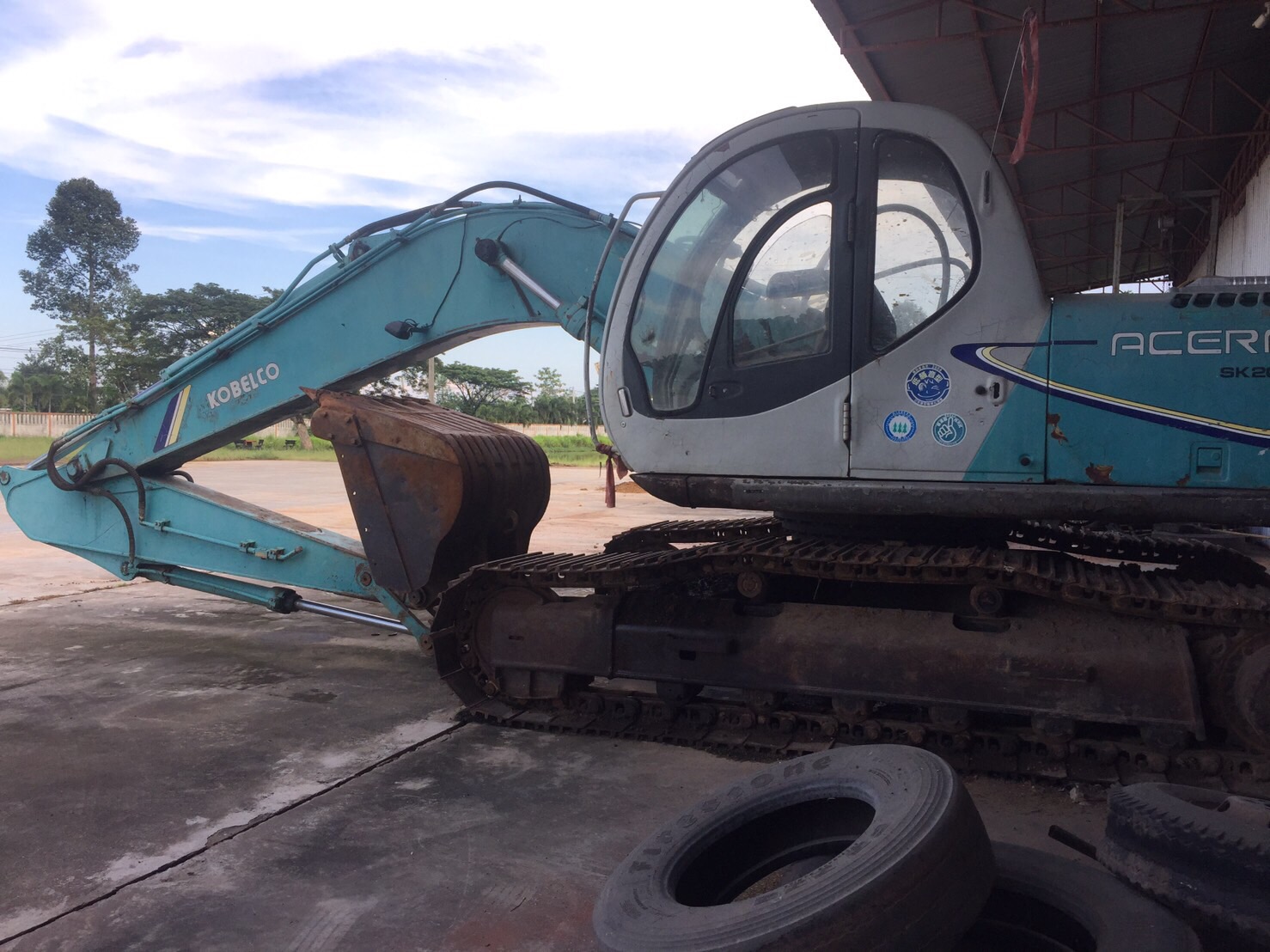 ขายด่วน รถแบคโฮ KOBELCO SK200-5 สภาพดีมาก ติดต่อด่วน 0910617179