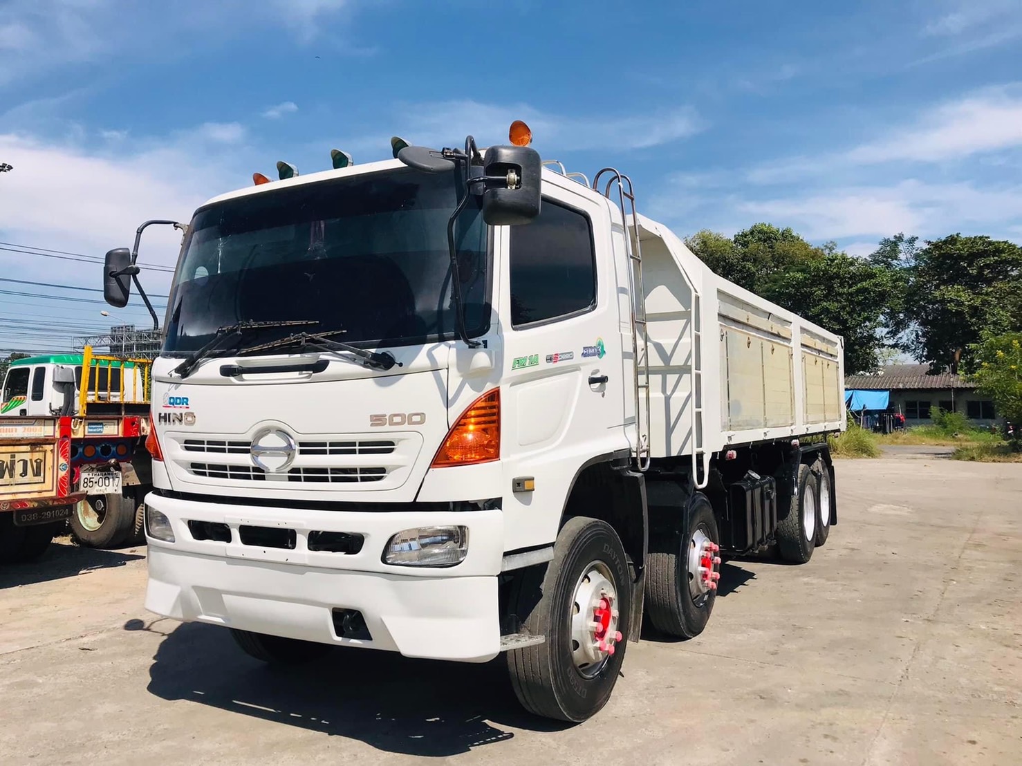 ขายสิบล้อพ่วงฮีโน่ ซีรี่ 500 12ล้อ GY 380แรง ปี 2552 ดั้มมแม่ ลูก สามเพลา ราคา 1,750,000,฿ (ฟรีดาว จัดได้เต็ม) สนใจ 0894999004 ขายสิบล้อพ่วงฮีโน่ ซีรี่ 500 12ล้อ GY 380แรง ปี 2552 ดั้มมแม่ ลูก สามเพลา ราคา 1,750,000,฿ (ฟรีดาว จัดได้เต็ม) สนใจ 0894999004