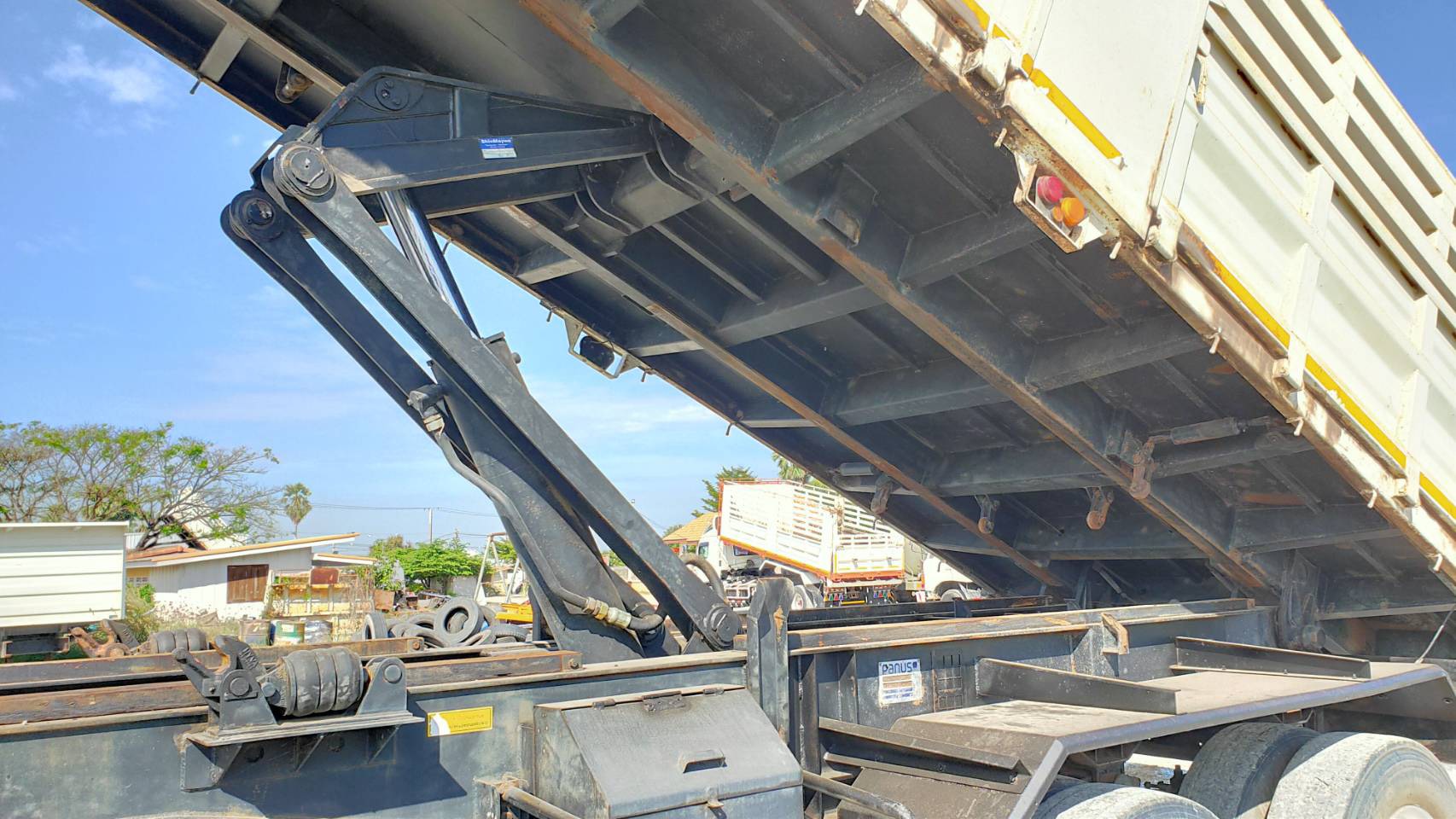 “ประกาศลูกขาดเเม่” ลูกพ่วงดั้ม 3 คานพนัสปี60 ราคา 550,000 บาท ☎️ 089-9192600 ธนพล  ☎️089-708-7998 เฮียดำสุโขทัย