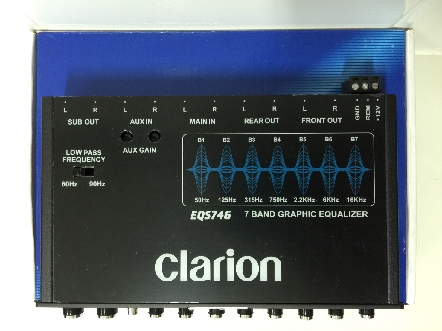 ขายปรีแอมป์ยี่ห้อ Clarion รุ่น EQS746 คุณภาพเสียงดีแนว SQ เลยครับ ขายปรีแอมป์ยี่ห้อ Clarion รุ่น EQS746 คุณภาพเสียงดีแนว SQ เลยครับ