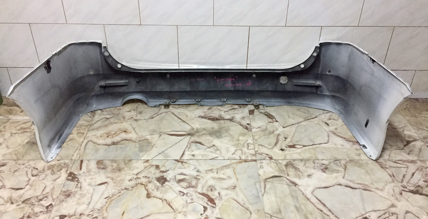 ขายกันชนหลังเดิมติดรถยนต์ TOYOTA รุ่น ALPHARD SC ตัว MINOR CHANGE ปี 2012-2014 ขายกันชนหลังเดิมติดรถยนต์ TOYOTA รุ่น ALPHARD SC ตัว MINOR CHANGE ปี 2012-2014