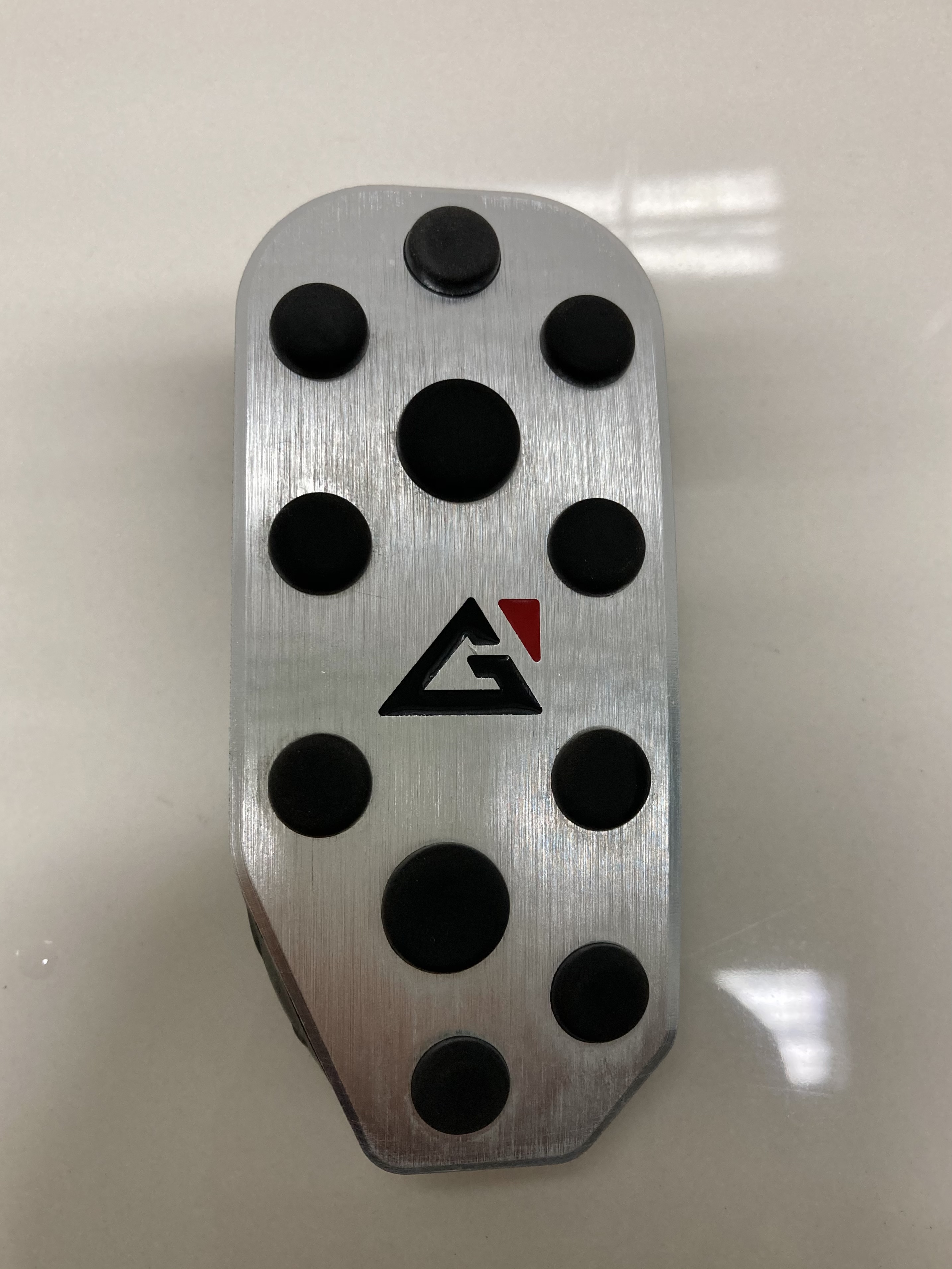 ขายแป้นเยียบเบรค G่s ไม่แท้ของรถยนต์ TOYOTA รุ่น ALPHARD 2.4-3.5L ปี 2008-2014 ขายแป้นเยียบเบรค G่s ไม่แท้ของรถยนต์ TOYOTA รุ่น ALPHARD 2.4-3.5L ปี 2008-2014