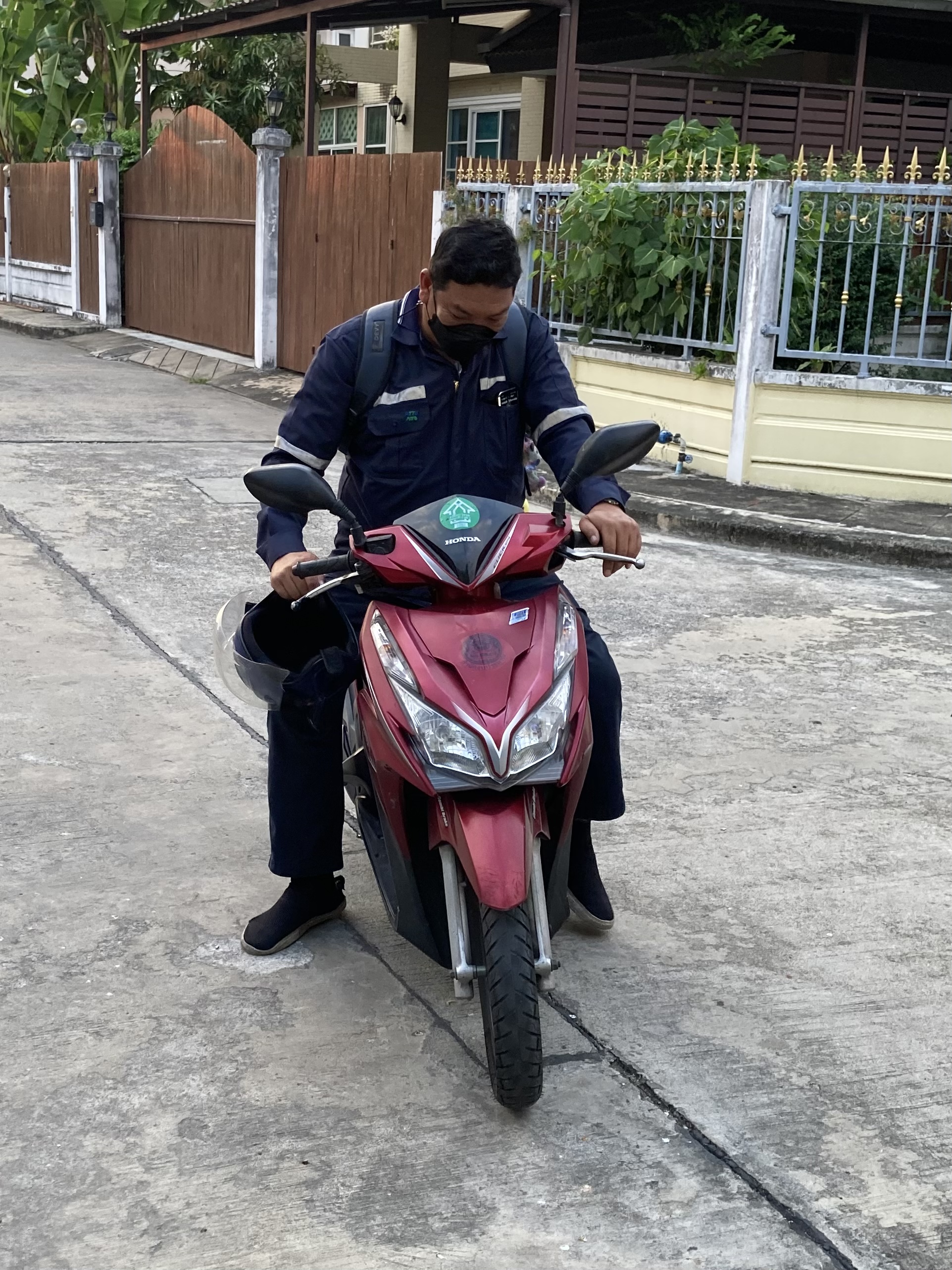 ขายสายไมล์รถยนต์ของ DAIHATSU รุ่น MIRA L80 เดิม