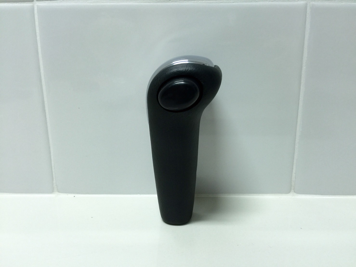 ขายหัวเกียร์แต่งโครเมี่ยมรถยนต์ DAIHATSU รุ่น MIRA L80 ปี 1990 ตรงรุ่น ขายหัวเกียร์แต่งโครเมี่ยมรถยนต์ DAIHATSU รุ่น MIRA L80 ปี 1990 ตรงรุ่น