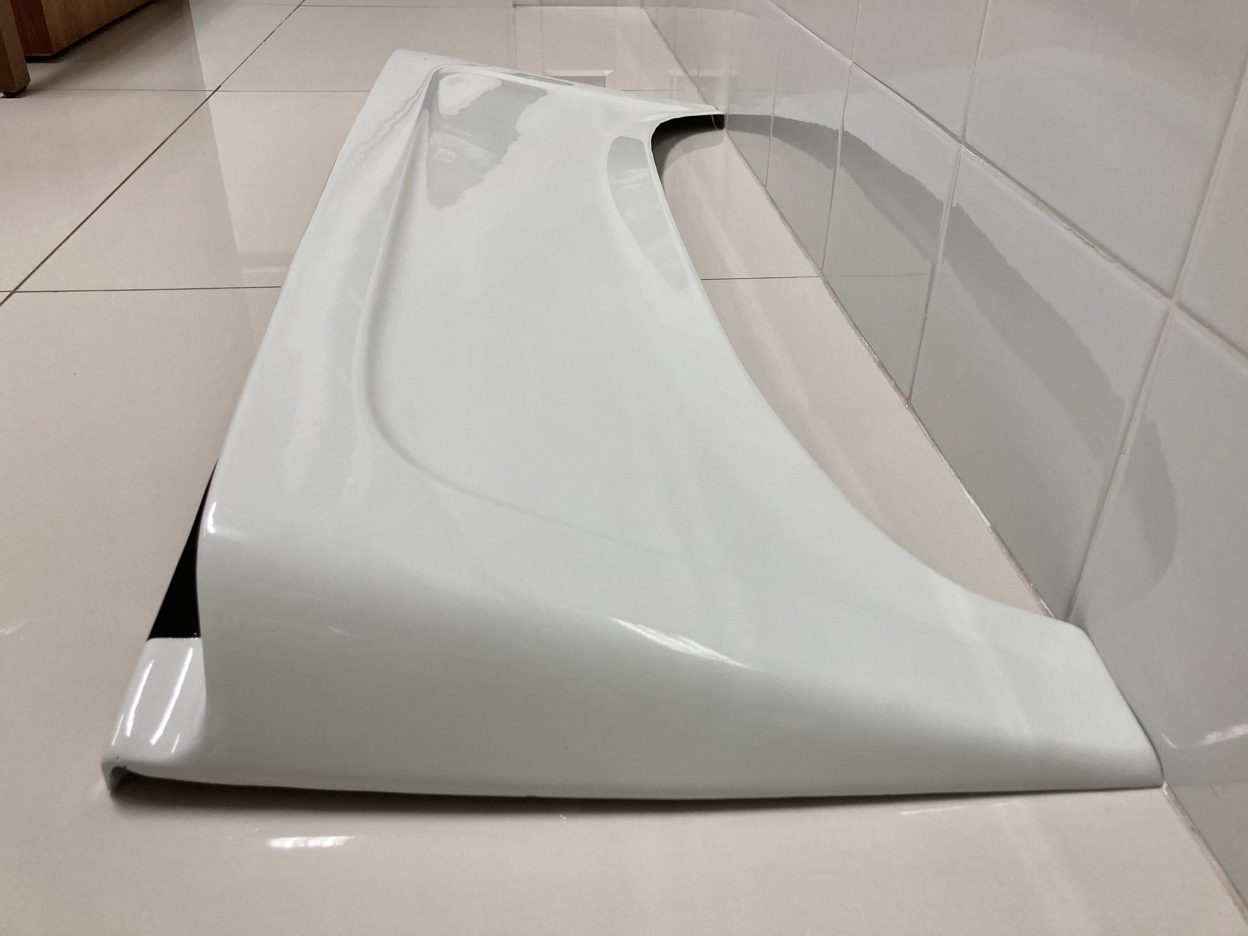 ขายปีกหางหลังของรถยนต์ HONDA รุ่น STREAM 2.0 S i-VTEC ปี 2002-2006 ตัวแต่ง MUGEN ขายปีกหางหลังของรถยนต์ HONDA รุ่น STREAM 2.0 S i-VTEC ปี 2002-2006 ตัวแต่ง MUGEN